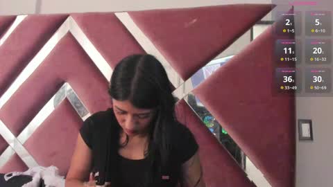 Jasmine online show from 05/12/26, 01:41