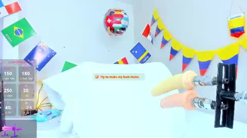 _jasminnee_ online show from 06/16/26, 01:36
