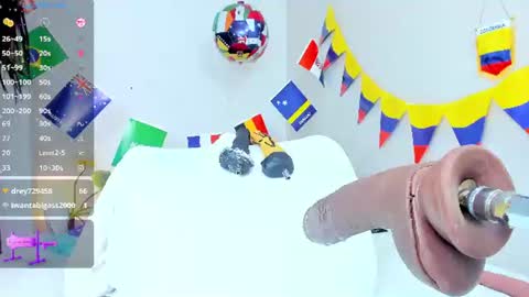_jasminnee_ online show from 06/26/26, 04:00