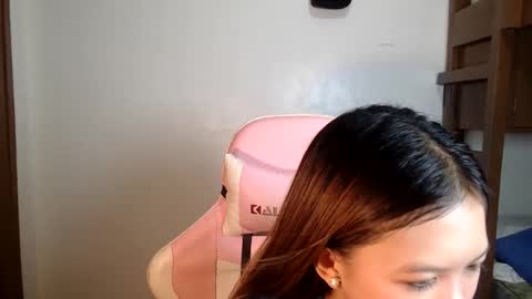 Snapshot of _jennn chatting on 05/31/26, 05:53 Jen online show from 05/31/26, 05:53