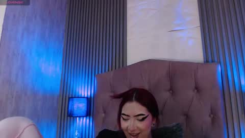 Mia online show from 12/18/25, 04:57