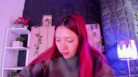 Snapshot of _johana18 chatting on 02/07/26, 12:20 Mia online show from 02/07/26, 12:20