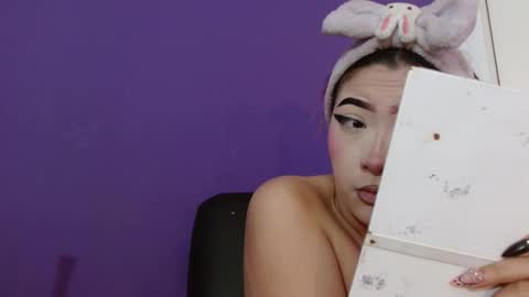 Snapshot of _johana18 chatting on 03/11/26, 12:55 Mia online show from 03/11/26, 12:55