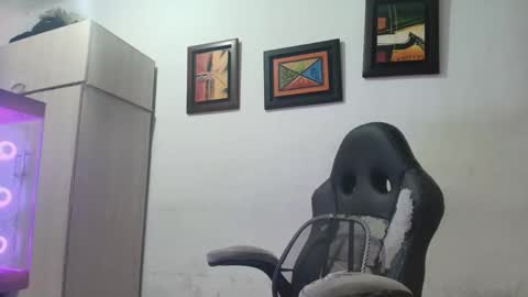 Snapshot of _jordanxxiii chatting on 01/12/26, 11:59 jordan online show from 01/12/26, 11:59