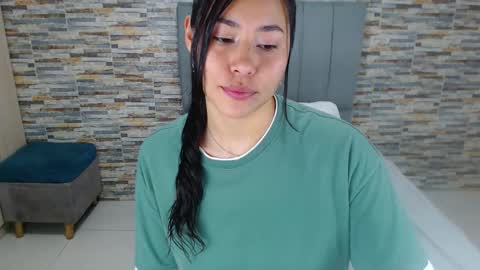 Snapshot of _joy_iva chatting on 09/26/25, 04:44 joy online show from 09/26/25, 04:44