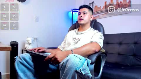 _juanes__ online show from 12/19/25, 11:56