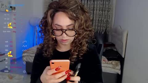 _just_a_queen_3 online show from 02/03/26, 07:13