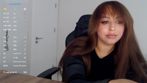 _just_a_queen_3 online show from 04/13/26, 04:45