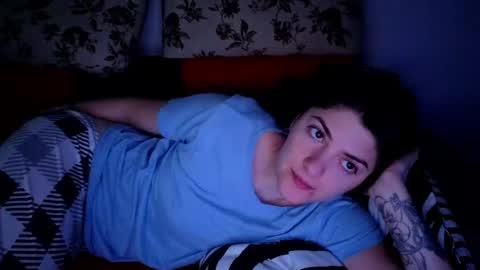 _just_a_simple_girl online show from 06/10/26, 03:07