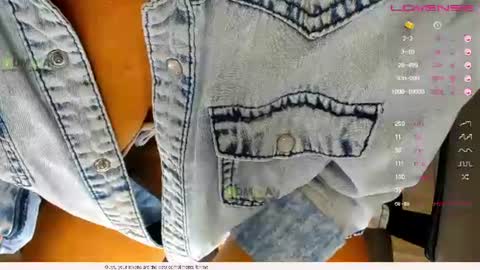 _justcallme_ online show from 06/19/26, 11:47