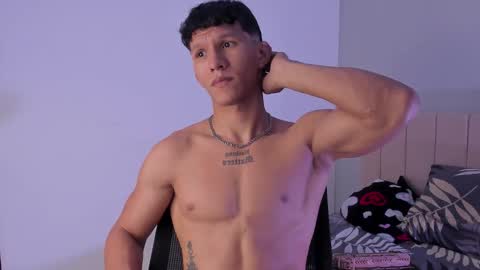 Snapshot of _justin_andrew1 chatting on 11/30/25, 10:25 justin online show from 11/30/25, 10:25