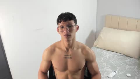 Snapshot of _justin_andrew1 chatting on 02/24/26, 04:43 justin online show from 02/24/26, 04:43