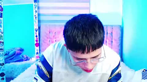 mod online show from 05/07/26, 05:35