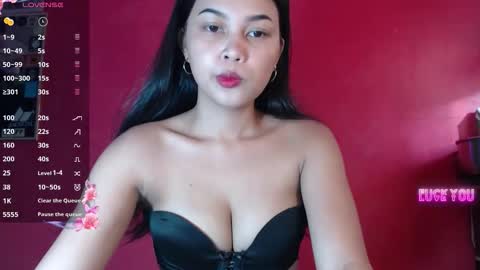 Snapshot of _justrea chatting on 05/31/26, 10:44 call me rea online show from 05/31/26, 10:44