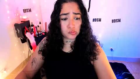 Snapshot of _kat_1 chatting on 02/24/26, 01:31 online show from 02/24/26, 01:31