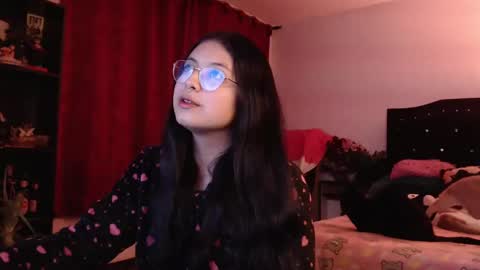 Snapshot of _kat_sweet chatting on 02/10/25, 03:35 Cata  online show from 02/10/25, 03:35
