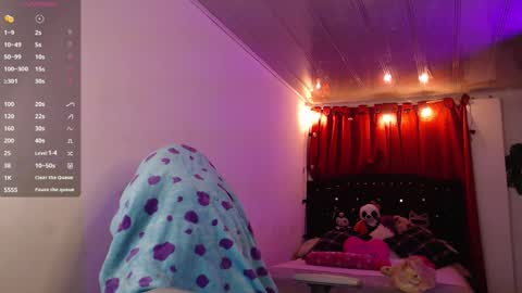 Snapshot of _kat_sweet chatting on 09/30/25, 03:11 Cata  online show from 09/30/25, 03:11