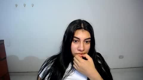 Snapshot of _katerin_love chatting on 04/03/26, 11:03 kateryn online show from 04/03/26, 11:03