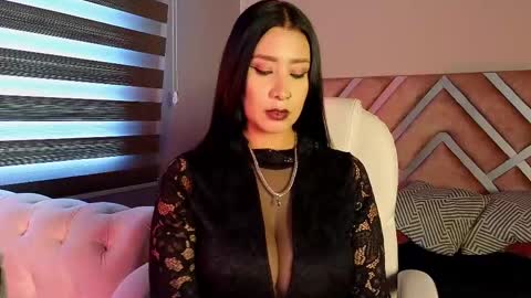 kelly online show from 02/17/25, 03:42