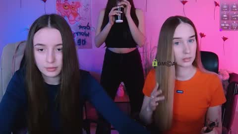 _kellykitten_ online show from 04/24/26, 09:01
