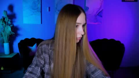 _kellykitten_ online show from 05/06/26, 08:52