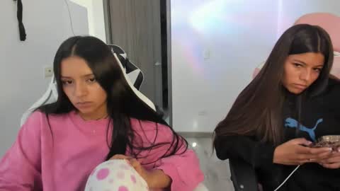 khloe sweet online show from 02/12/26, 08:15