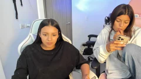 Snapshot of _khloe_sweet chatting on 03/02/26, 08:04 khloe sweet online show from 03/02/26, 08:04