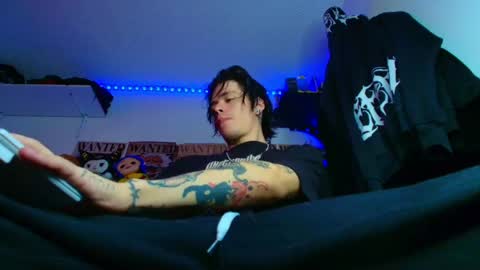 SHADOW online show from 06/01/26, 06:09