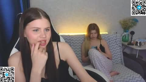 Molly   Emily online show from 05/29/26, 04:38
