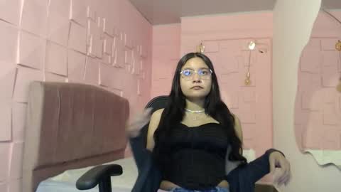 Snapshot of _kita chatting on 10/08/25, 11:52 Jalina online show from 10/08/25, 11:52