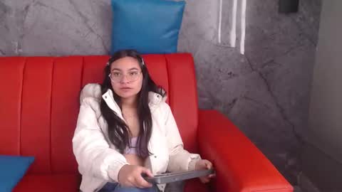 Snapshot of _kita chatting on 12/02/25, 02:12 Jalina online show from 12/02/25, 02:12