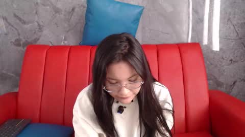 Snapshot of _kita chatting on 12/21/25, 02:35 Jalina online show from 12/21/25, 02:35