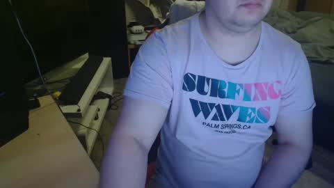 Snapshot of _kitsu_ chatting on 02/19/26, 05:53 _kitsu_ online show from 02/19/26, 05:53