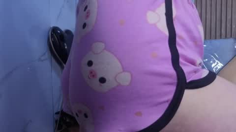 _kitten_1 online show from 05/26/26, 03:30