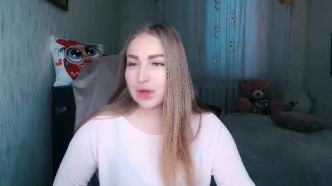 Snapshot of _kittyboo chatting on 02/05/26, 06:51 Aleksa online show from 02/05/26, 06:51