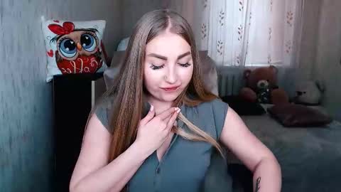 Snapshot of _kittyboo chatting on 02/11/26, 08:41 Aleksa online show from 02/11/26, 08:41