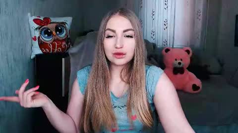 Snapshot of _kittyboo chatting on 03/04/26, 06:52 Aleksa online show from 03/04/26, 06:52