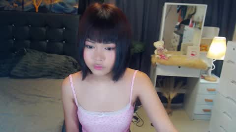 Snapshot of _kittyk7 chatting on 03/15/26, 11:38 bugrang online show from 03/15/26, 11:38