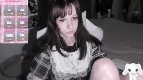  kuro  online show from 02/28/26, 07:42