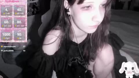  kuro  online show from 03/15/26, 03:40