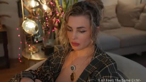 _lady__m_ online show from 06/02/26, 06:26