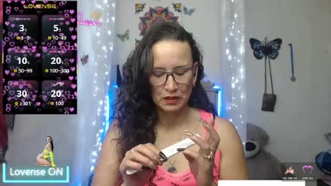 SANDRA online show from 06/25/26, 03:39