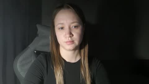 _lalune_ online show from 03/06/26, 10:23