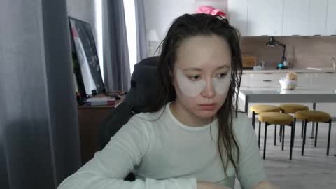 Snapshot of _lalune_ chatting on 03/28/26, 11:54 _lalune_ online show from 03/28/26, 11:54