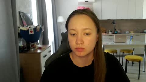 Snapshot of _lalune_ chatting on 04/16/26, 09:10 _lalune_ online show from 04/16/26, 09:10