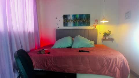 Snapshot of _lara1 chatting on 02/22/26, 05:11 paulina online show from 02/22/26, 05:11