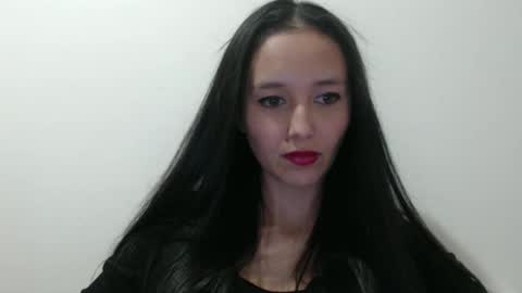 Snapshot of _laureneyes chatting on 12/06/24, 04:36 Lauren 3 online show from 12/06/24, 04:36