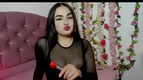 Snapshot of _laurenwhite chatting on 04/01/26, 06:27 lauren online show from 04/01/26, 06:27