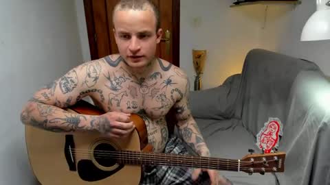 Layne online show from 04/24/26, 12:18