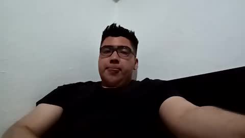 Snapshot of _leclerc_ chatting on 02/04/25, 06:46 _leclerc_ online show from 02/04/25, 06:46